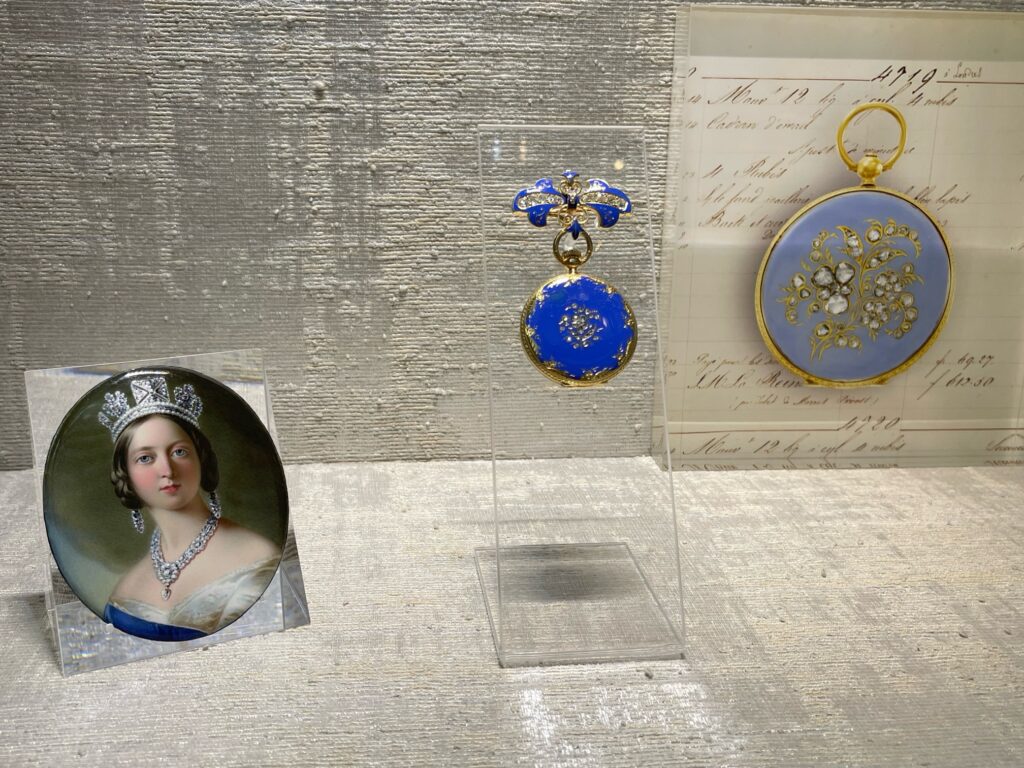 女王ヴィクトリア所有とされるペンダント・ウォッチ